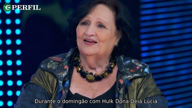 Escândalos, revelações e surpresas: Dona Déa, Marisa Orth e participante esperto agitam o universo do entretenimento! - Um vídeo com os destaques mais quentes do momento.