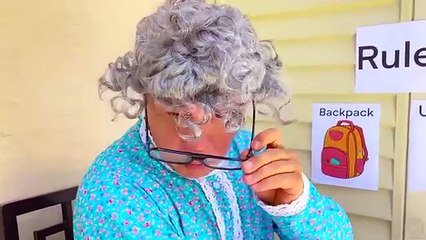 Nastya chooses things for school