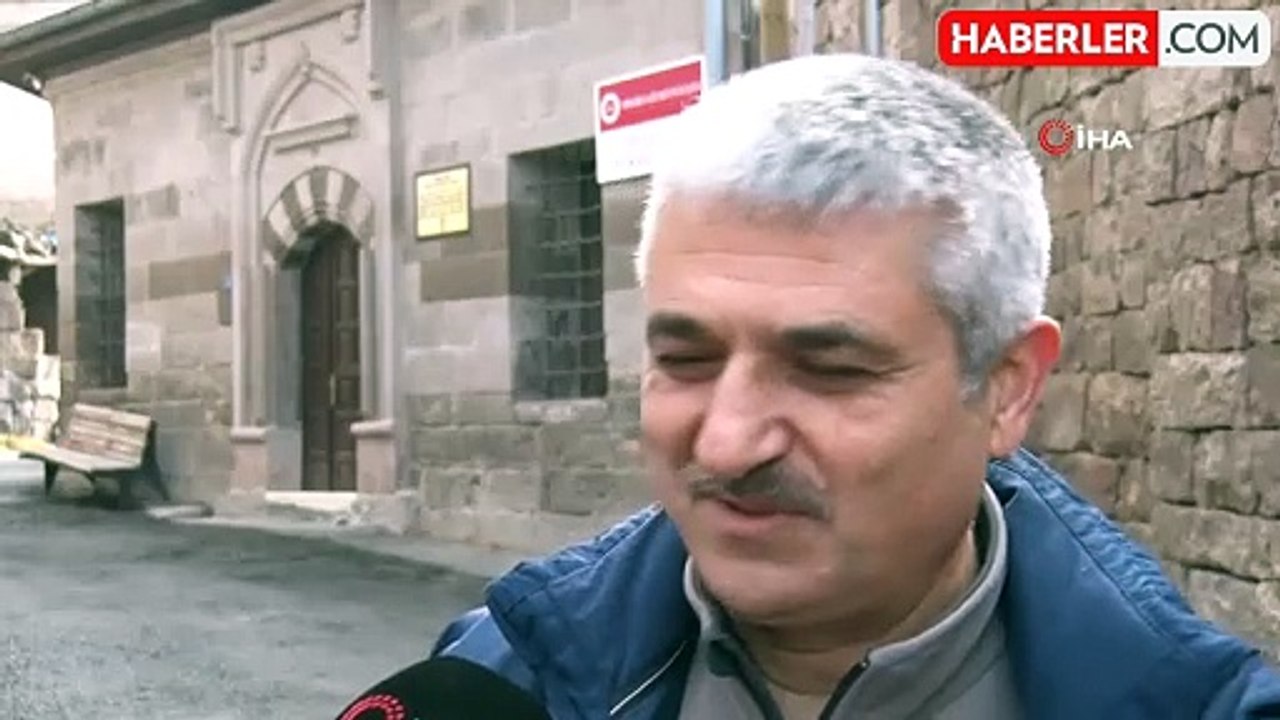 571 Yıllık Melik Arslan Camii, İbadete Açık Olarak Dimdik Ayakta