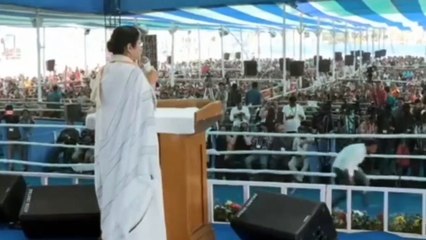 সুযোগ পেলে গঙ্গাসাগরকে জাতীয় মেলার স্বীকৃতি, কেন্দ্রের বিরুদ্ধে ফের বঞ্চনার অভিযোগ মমতার