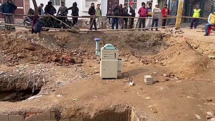 रानी की बावड़ी से निकली जहरीली गैस, जांच के लिए पहुंची प्रदूषण नियंत्रण बोर्ड की टीम, 4 घंटे से कर रही जांच, चार दिन से रुका हुआ है खुदाई का काम