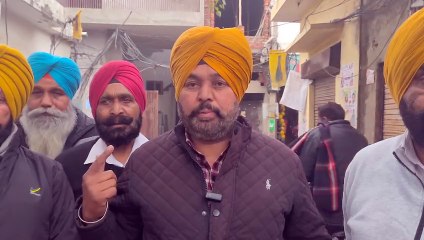 ਅੰਮ੍ਰਿਤਸਰ ਵਿੱਚ ਮੀਟਰ ਬਦਲਣ ਗਏ ਬਿਜਲੀ ਮੁਲਾਜ਼ਮਾਂ ਦੀ ਪੁਲਿਸ ਮੁਲਾਜ਼ਮ ਨੇ ਕੀਤੀ ਛਿੱਤਰ ਪਰੇਡ