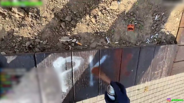 Banktaki 'PKK' yazısını sildi 'Kamu Malına Zarar Verme' suçuyla ifadeye çağrıldı