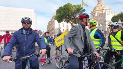 Catania, una pista per bici e pedoni collega il centro città alla spiaggia della Plaia - VIDEO
