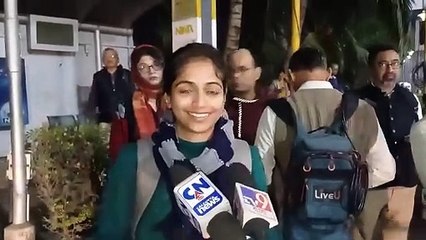 বৃহস্পতিবার নবান্নে প্রশাসনিক বৈঠকে গণপরিবহণের হালের তথ্য তুলে মুখ্যমন্ত্রী মমতা বন্দ্যোপাধ্যায় তীব্র ভৎসনা করেছিলেন রাজ্যের পরিবহণমন্ত্রী স্নেহাশিস চক্রবর্তীকে