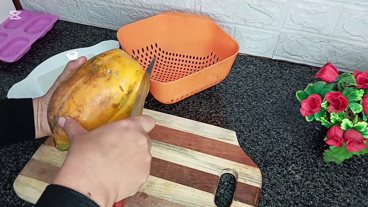 Instant skin whitening Brightening homemade soap How to make papaya soap