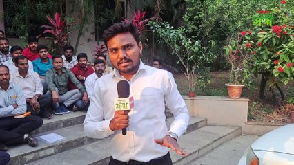 Agriculture Phd Student Protest Exclusive : पशुसंवर्धन-दुग्धशास्त्र विभागात Phd केलेल्या विद्यार्थ्यांच्या आंदोलन!