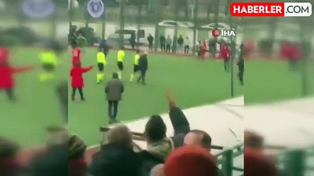 Amatör Lig Maçında Kavga Boks Ringine Dönüştü