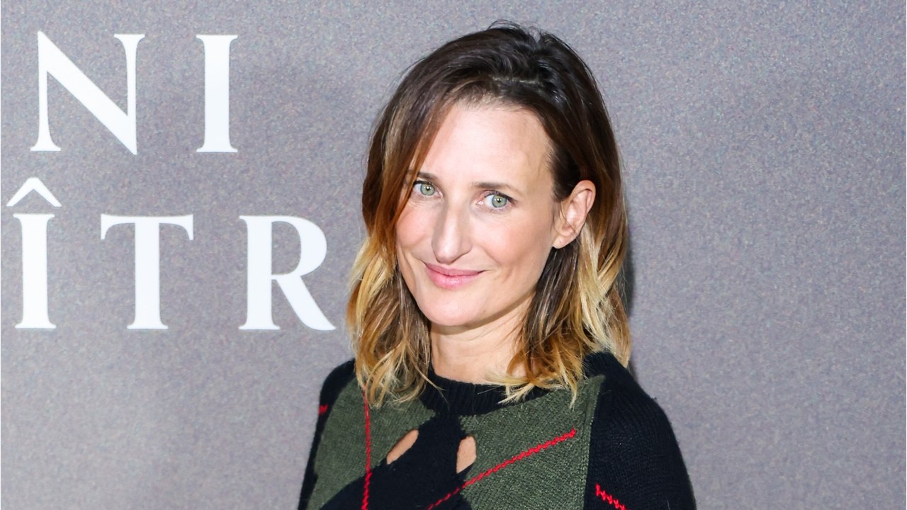 GALA VIDEO - Camille Cottin : cette maison de famille où elle se réunit chaque été avec ses amies, dont Marion Cotillard