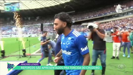 Gabigol é destaque na apresentação dos reforços do Cruzeiro para 2025