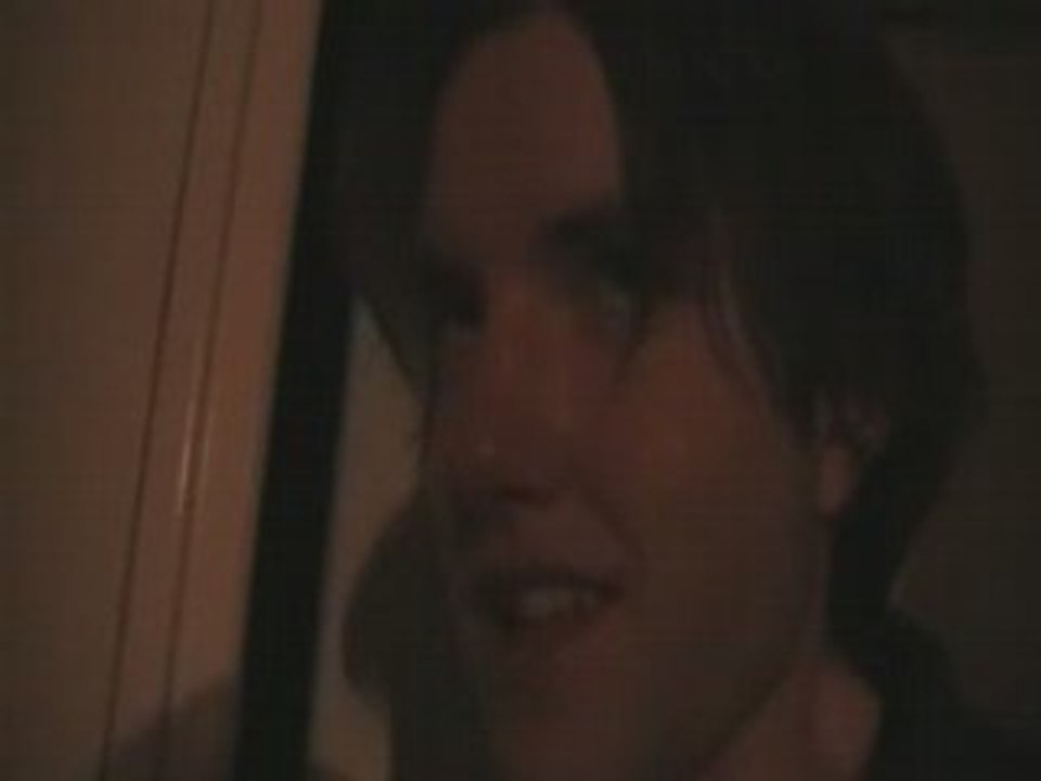 MOV016