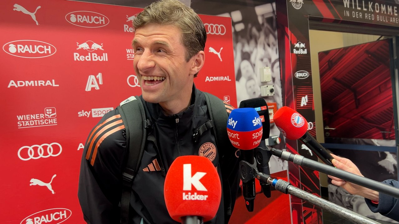 Müller lacht Vertragsfrage weg: 'Habe ich mich noch nie dazu geäußert?'