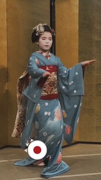 Everything with tradition #Geisha #tradition #Maiko #舞妓 #芸者 #oiran