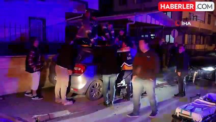 Bursa'da İki Otomobil Çarpıştı: 3 Yaralı