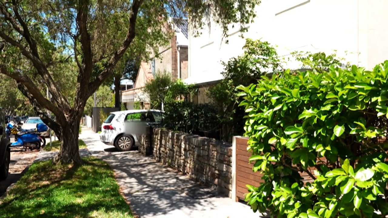 Prime Minister Anthony Albanese and Jewish community condemn anti-Semitic graffiti on car in Sydney's east