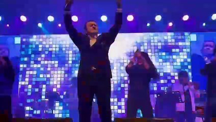 तुम जानो न हम और उसके बाद दीवाना तेरा ... झूमे लोग