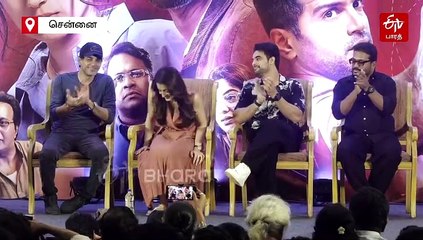 மலையாள பட கதைகள் புத்திசாலித்தனமாகவும், வித்தியாசமாகவும் இருக்கும் - நடிகை த்ரிஷா!