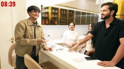 fukra Gave  CREDIT card to Nischay & Ruchika BUT only 10 minutes to SPEND