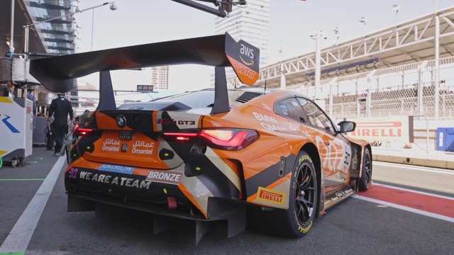 Fanatec GT World Challenge Europe Powered by AWS 6 Hours of Jeddah - Qualifying. Garages and pit lane