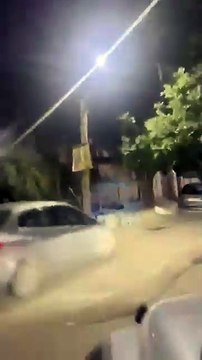 देखें वीडियो...जयपुर में इनकम टैक्स अधिकारी के लगी कार के ड्राइवर ने मचाया बवाल, युवक बोनट पर लटका, कई किलोमीटर तक दौड़ाता रहा, पुलिस भी पीछा करती रही