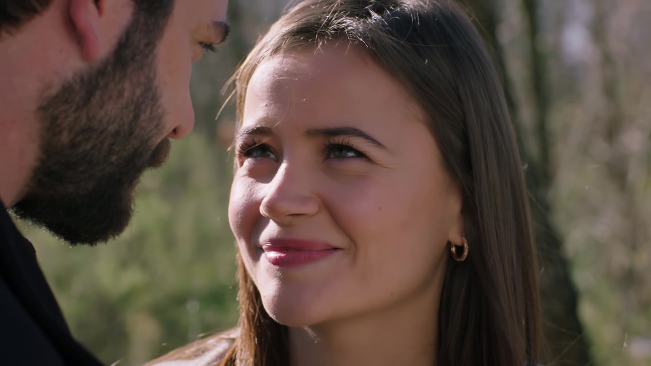 Kan Çiçekleri Dizisi 426. Bölüm - 7 Ocak Salı