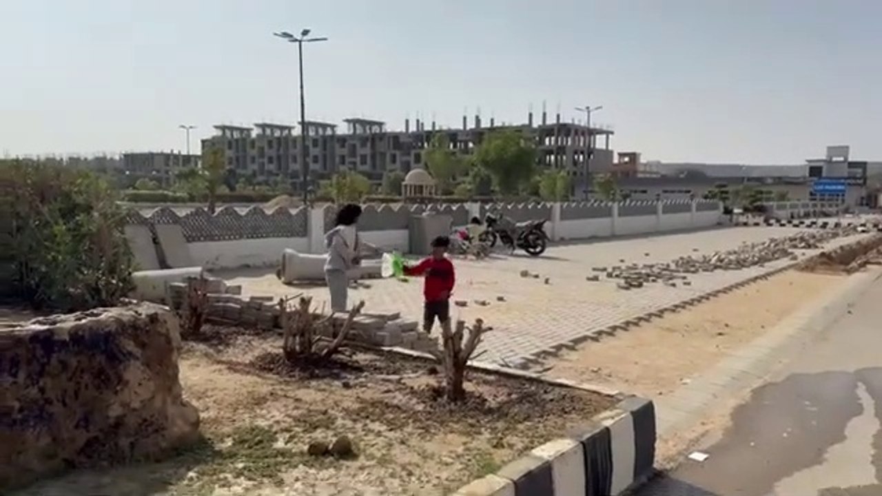 Cycle chalana sekh liaa