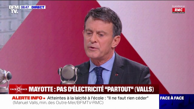 Mayotte: Manuel Valls annonce qu'un recensement de la population va être lancé avec l'Insee et les maires
