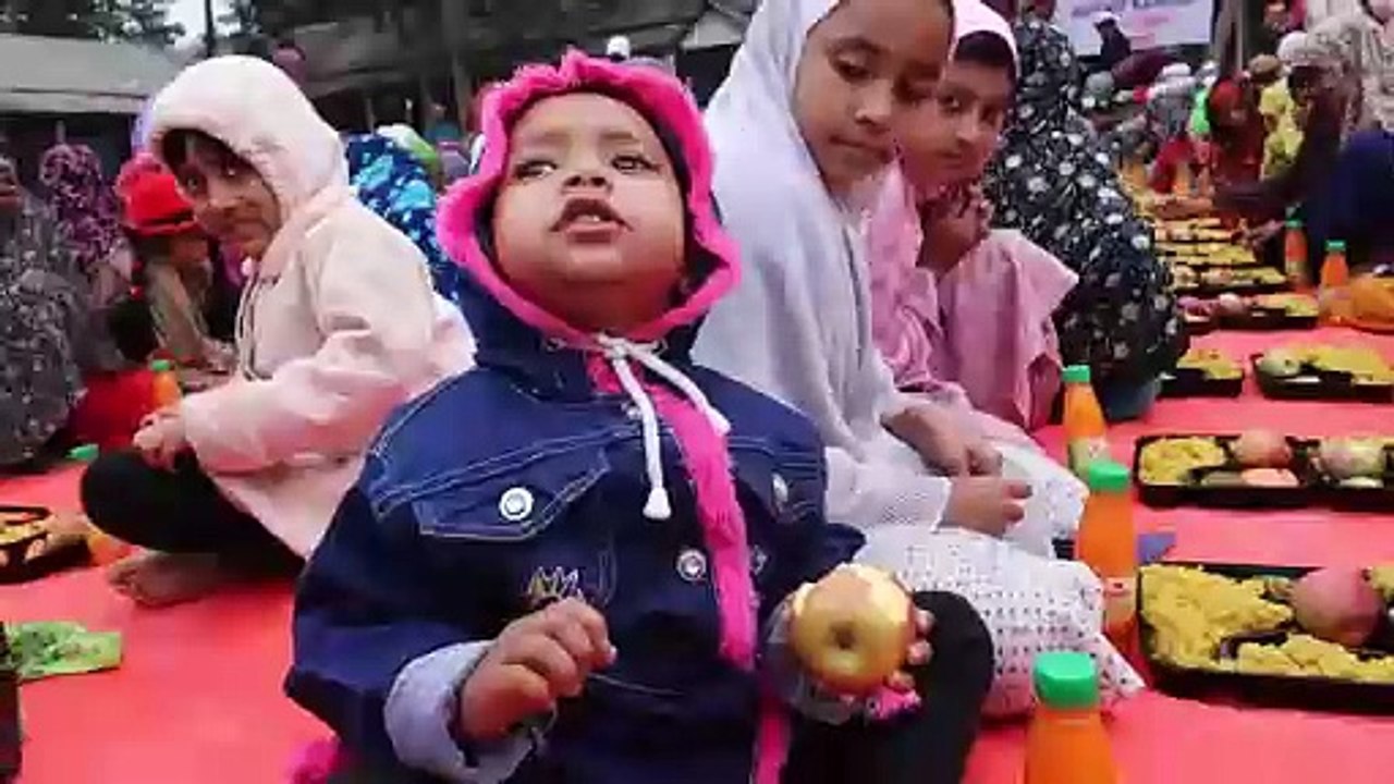 Regaip Kandili İftar Sofrası - Bangladeş | Vuslat Derneği 2025