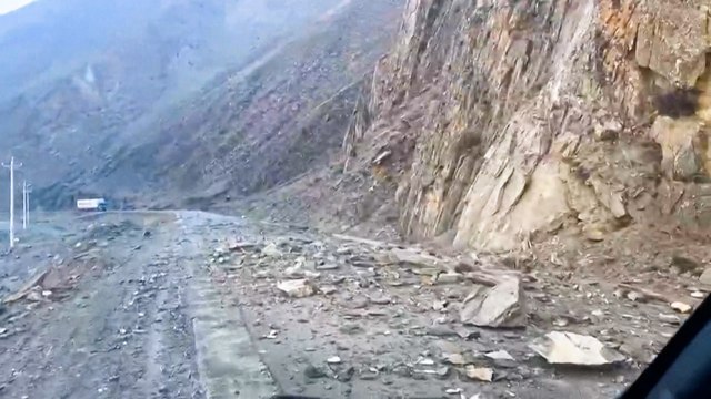 Les premières images des dégâts causés par le puissant séisme au Tibet