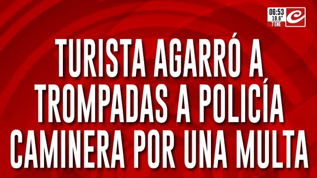 Le hicieron una multa y se agarró a trompadas con la policía caminera