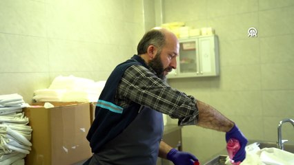 Kocaeli’deki gassal yaşadıkları zorlukları anlattı: “Elimden yemek yemediler”