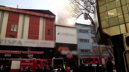 Bursa'da mobilya imalathanesinde yangın