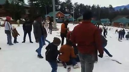 Massive Snowfall Transforms Patnitop and Nathatop into a Winter Wonderland