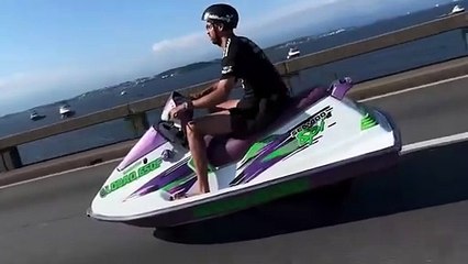 Chama a NASA que o brasileiro não tem limites: 'Jet ski' atravessando Ponte Rio-Niterói viraliza