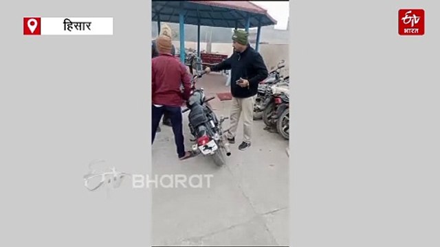 बुलेट राजा का बजा बाजा: बुलेट से पटाखे फोड़ने पर पुलिस ने काटा 35 हजार का चालान