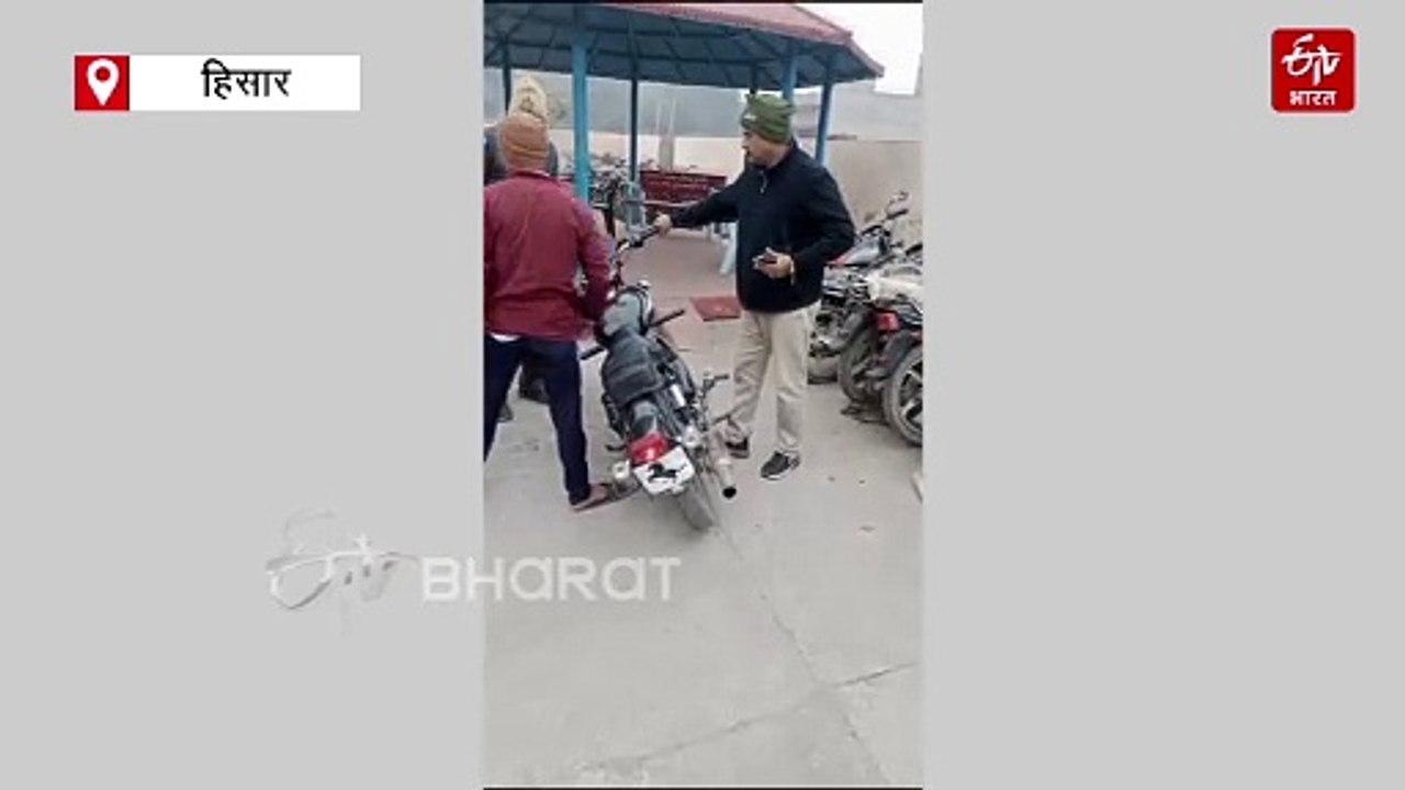 बुलेट राजा का बजा बाजा: बुलेट से पटाखे फोड़ने पर पुलिस ने काटा 35 हजार का चालान