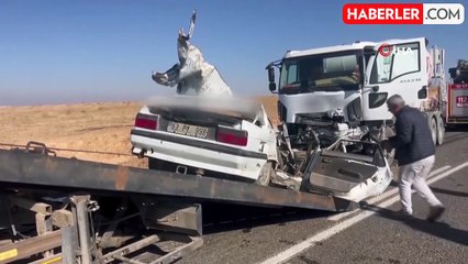 Şanlıurfa'da Kaza: Renault Otomobil Beton Mikserine Çarptı, Sürücü Hayatını Kaybetti