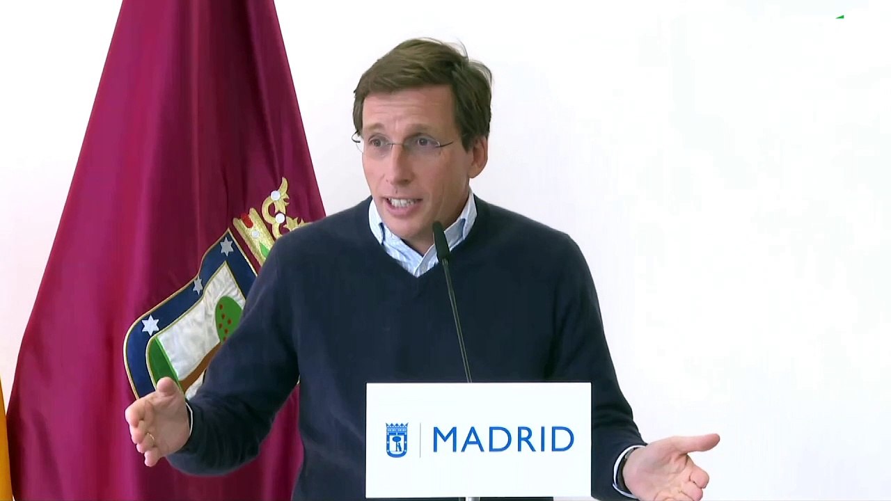 Almeida: "Imploro la marcha de Pedro Sánchez todos los días del año"