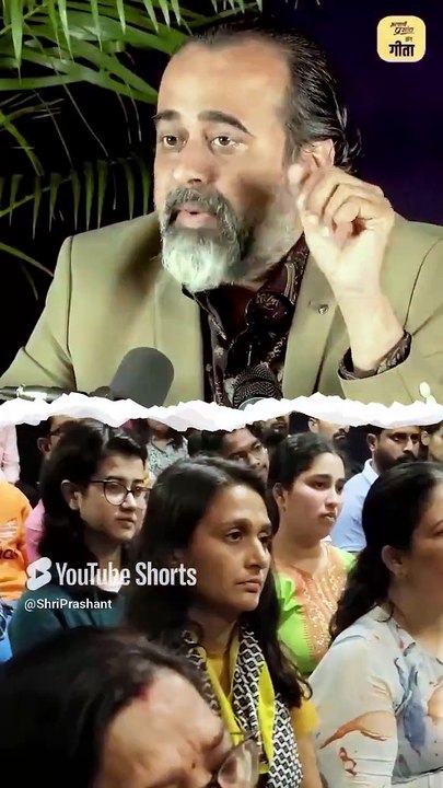 पढ़-लिख कर भी मजबूर हो! || आचार्य प्रशांत