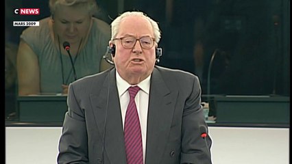 Jean-Marie Le Pen, extrêmement à droite