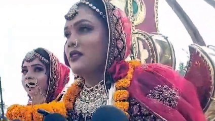 धनबाद में जुटे देश विदेश के किन्नर,शोभा यात्रा के साथ पहुंची शक्ति मंदिर, मांगी अमन चैन की दुआ