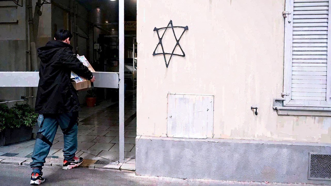 Découverte d'étoiles de David près de l'Hypercacher : une enquête engagée