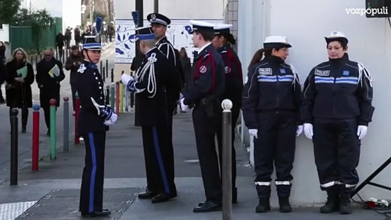 Francia rinde homenaje a las víctimas del atentado en Charlie Hebdo