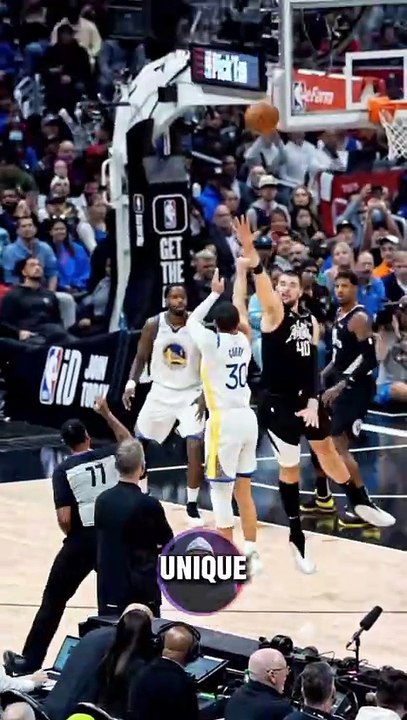 Stephen Curry : Le Messi du Basketball et Roi des Tirs à 3 Points ! #StephenCurry #Basketball #NBA #TirsÀTroisPoints #LégendeNBA #Inspiration #MessiDuBasket #Warriors #Sport #Motivation