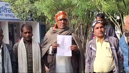 इसी खबर में जोड़े..दलित ने पुजारी से हनुमान मंदिर में चढ़वाया प्रसाद,जिस जिस ने खाया दबंग सरपंच ने उसका कर दिया सामाजिक बहिष्कार का फरमान जारी,गांव में मंचा हड़कंप