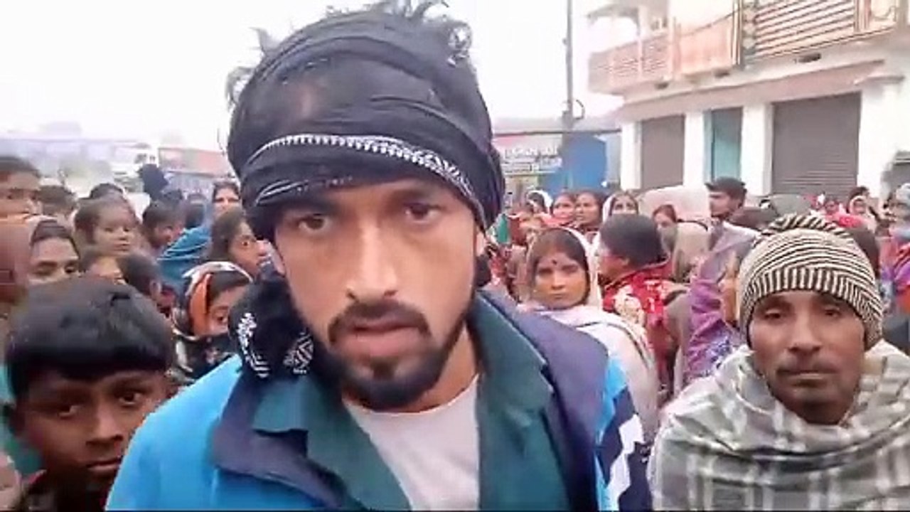 नवादा में हुए मारपीट के बाद  घायल युवक की इलाज के दौरान मौत, विरोध में सड़क जाम