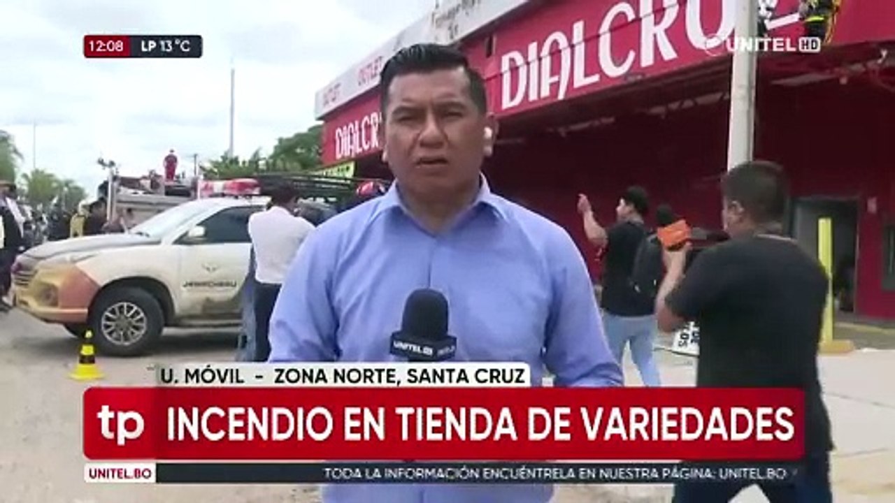 Incendio afecta a una importadora ubicada en la zona norte de Santa Cruz de la Sierra