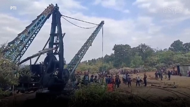 3 Believed Dead as Rescue Workers Race to Save 9 Men Trapped in Flooded Coal Mine: Reports