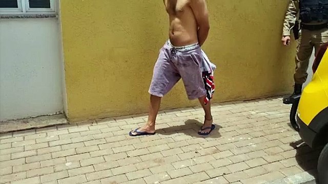 Homem é detido após agredir a companheira em Santa Tereza