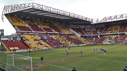 Graham Alexander praises Bradford players after Grimsby win